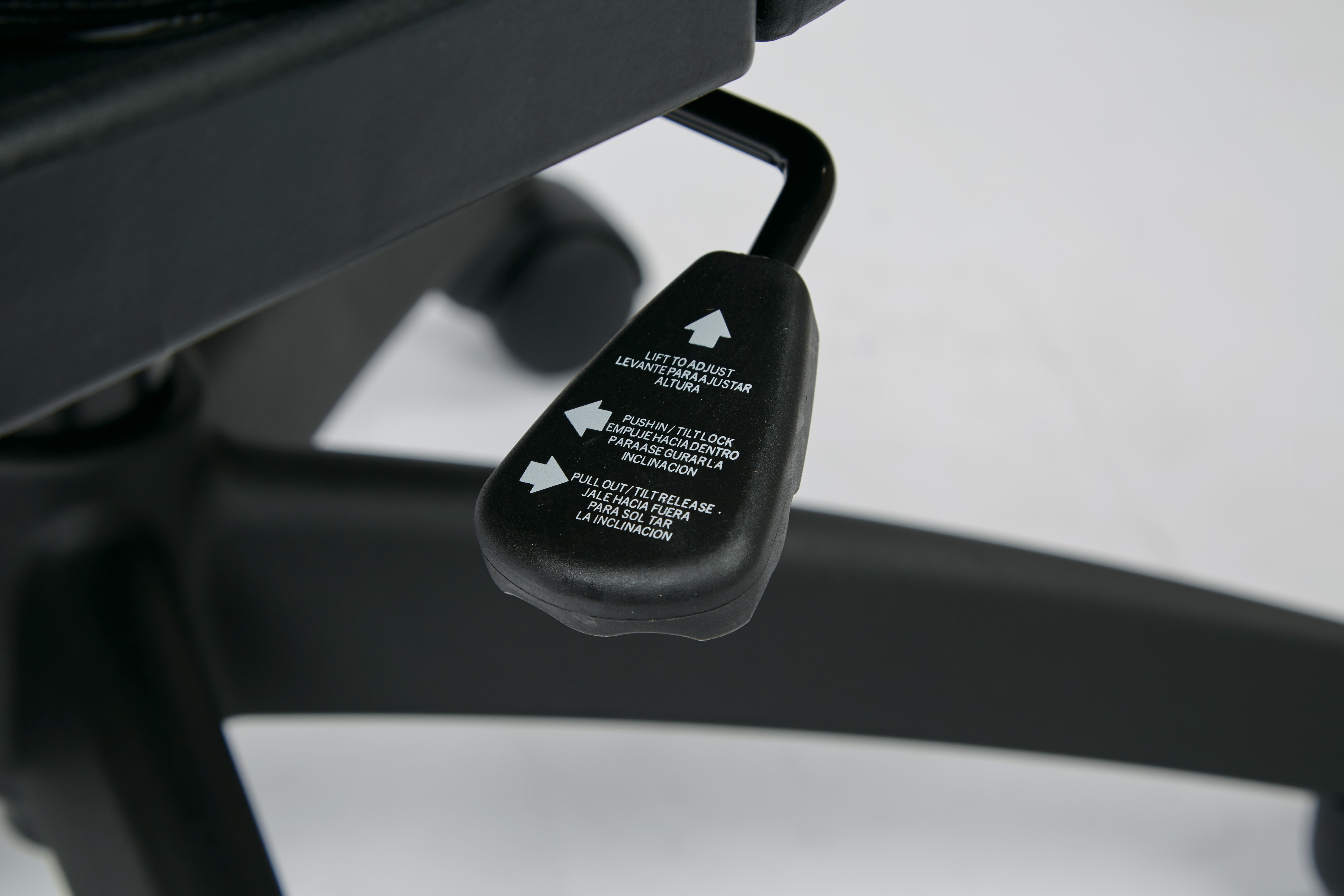 Screen Back Chair with Mesh Seat
